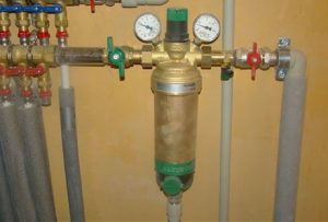 Установка фильтра грубой очистки воды в Кызыле